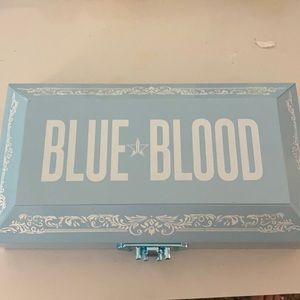 Jeffree Star blue blood palette